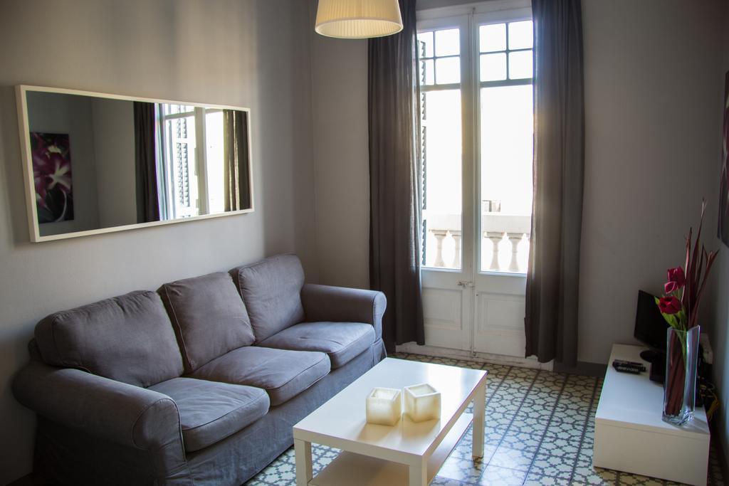 Barcelonaguest Apartment ภายนอก รูปภาพ